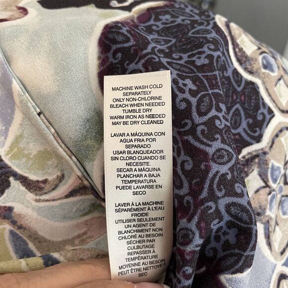 Chico's Sz 4- XL Blouse Floral Art To Wear Button Up Career Closet Staple MINT - Picture 12 of 16